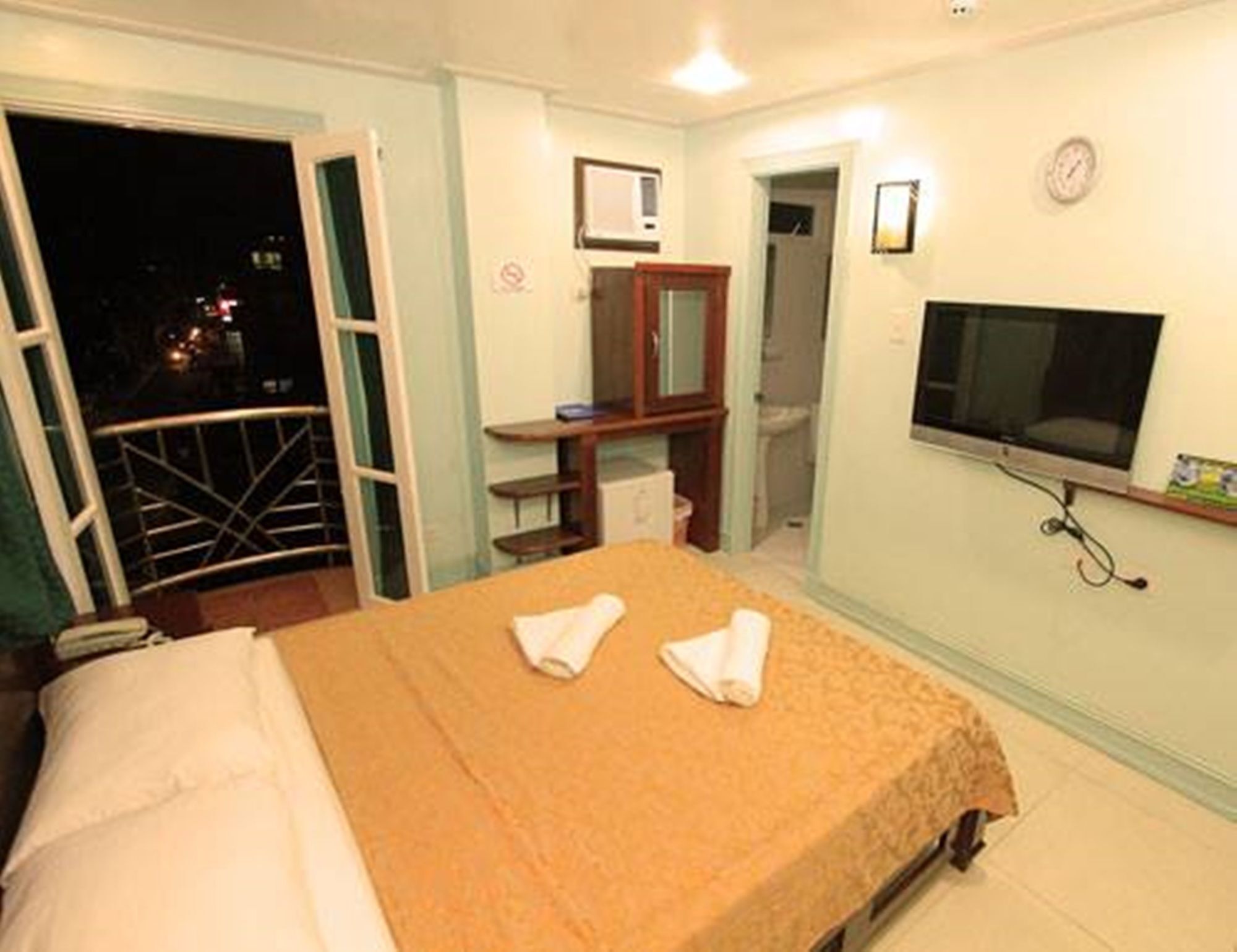 Bora Sky Balabag (Boracay)