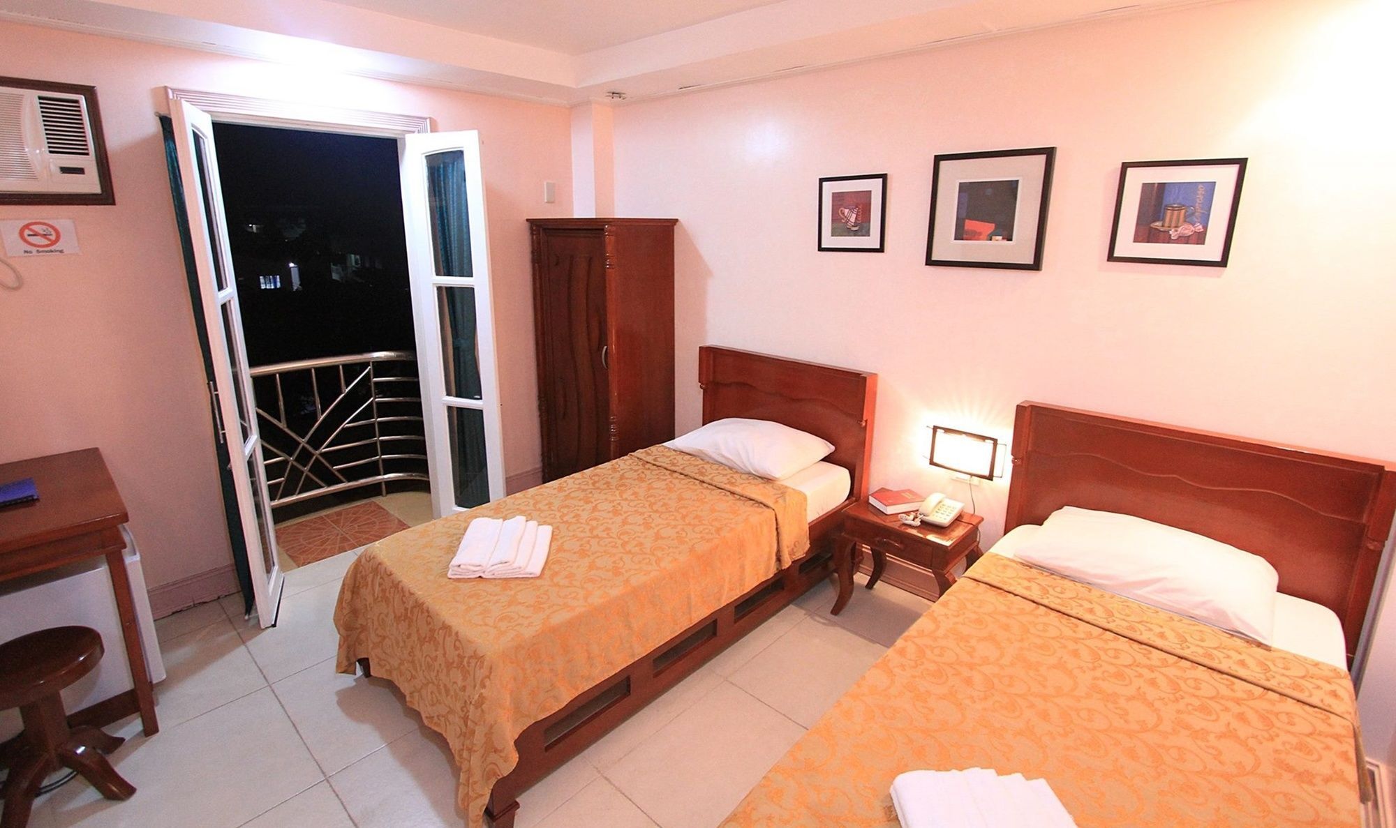 Hotel Bora Sky